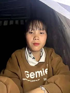 huong-18 online show from 12.01.25