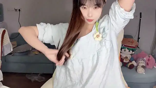 Akong11 online show from 04.08.26