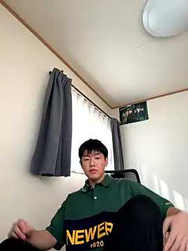 Snapshot of KAMESAN08 chatting on 11.02.25 KAMESAN08 online show from 11.02.25