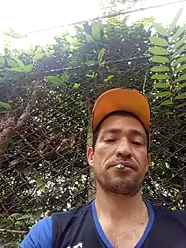 Snapshot of zamir_adam chatting on 11.27.25 zamir adam online show from 11.27.25