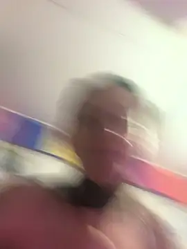 Snapshot of darnette_daisy chatting on 10.29.25 darnette daisy online show from 10.29.25