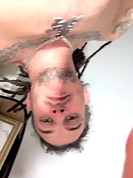 Snapshot of Clownboi17 chatting on 11.13.25 Clownboi17 online show from 11.13.25