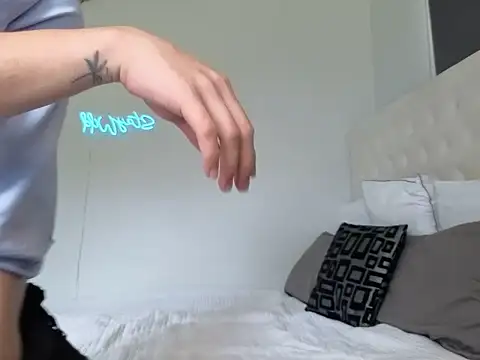 ZoeyJohnson online show from 07.31.26