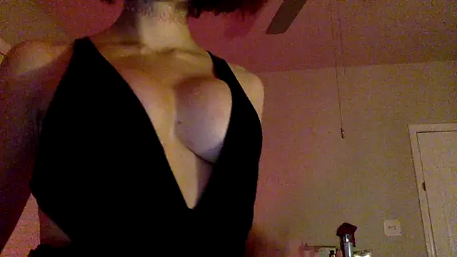 Texxaspearl online show from 04.22.26