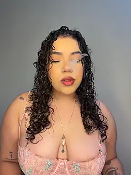 krisstenSantos online show from 02.07.26