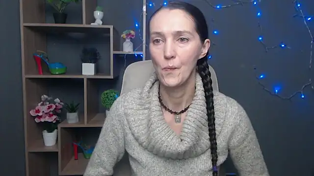 TayaFinch online show from 11.05.25