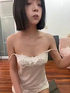 qiqi x online show from 03.03.26