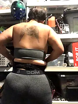 juiicy001 online show from 10.11.25