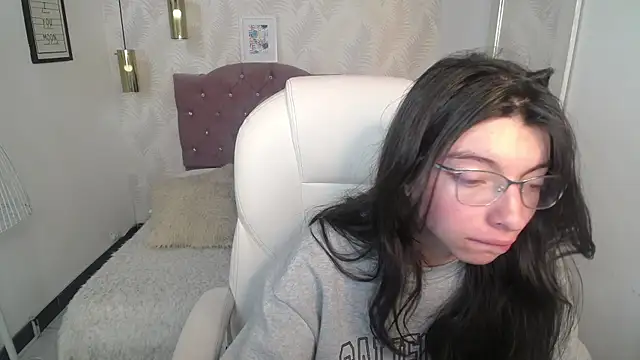 alllyson  online show from 12.19.25