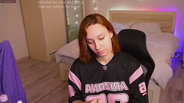 LilyannRosse online show from 10.31.25