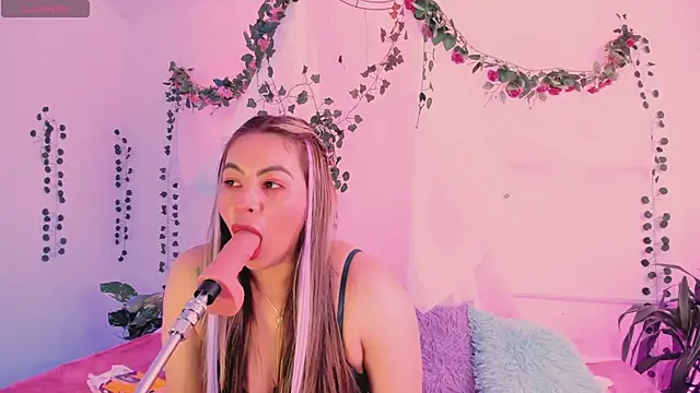 chubbyZoe online show from 11.12.25