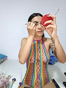 Snapshot of MiQeilaSweet chatting on 11.12.25 MiQeilaSweet online show from 11.12.25