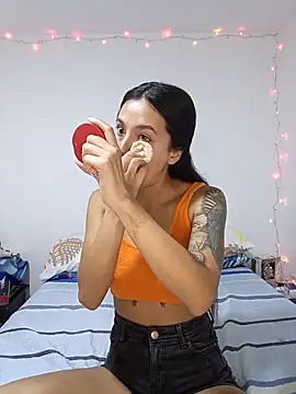 MiQeilaSweet online show from 02.11.26