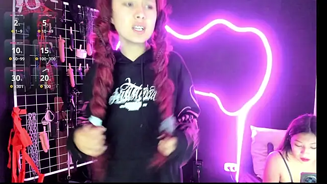 Snapshot of Mistress_Megan_BDSM chatting on 11.27.25 Mistress Megan BDSM online show from 11.27.25