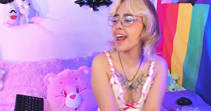 NekoWaifu online show from 10.22.25