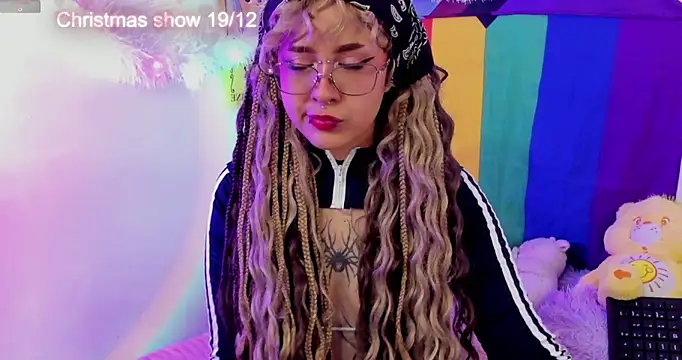 NekoWaifu online show from 12.15.25