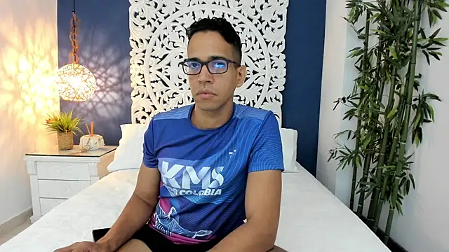 Snapshot of JacobDraven chatting on 11.05.25 JacobDraven online show from 11.05.25