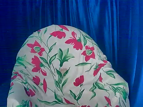 Snapshot of Sangeetha5 chatting on 10.15.25 Sangeetha5 online show from 10.15.25