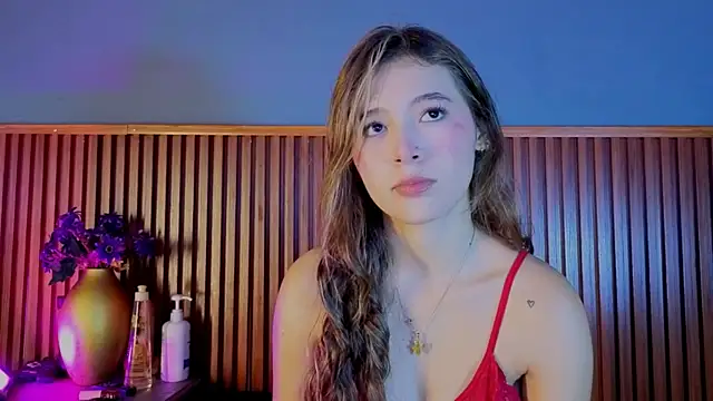 VictoriaSpark online show from 11.28.25