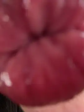 Emily-hottson online show from 06.05.26