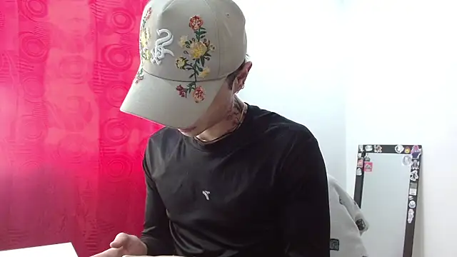 Snapshot of jaico_santos chatting on 05.25.26 jaico santos online show from 05.25.26