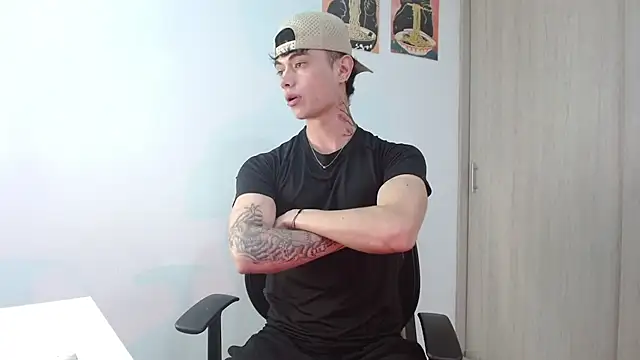 Snapshot of jaico_santos chatting on 06.18.26 jaico santos online show from 06.18.26