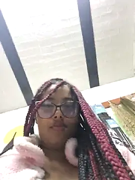 Ebony-Goddess19 online show from 10.24.25