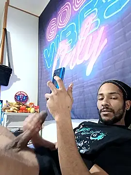 Mikaaa97 online show from 01.13.26