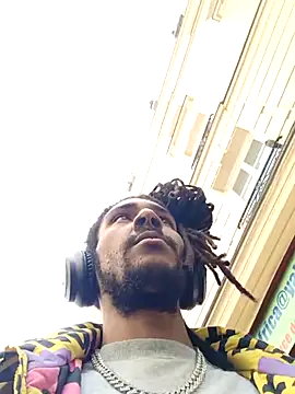 Mikaaa97 online show from 04.16.26