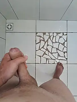 Snapshot of rafaelsouzzaa chatting on 02.21.26 rafaelsouzzaa online show from 02.21.26