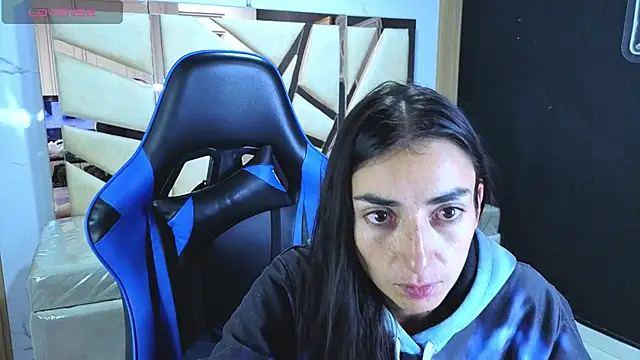 Maily a  online show from 04.09.26