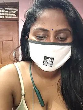 Snapshot of Jasmine_Januja chatting on 11.20.25 Jasmine Januja online show from 11.20.25