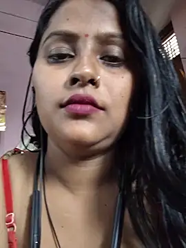 Jasmine Januja online show from 05.25.26