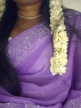 Snapshot of TAMIL_AMMUKUTTYY chatting on 06.13.26 TAMIL AMMUKUTTYY online show from 06.13.26