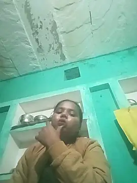 Snapshot of Hot_Shredha chatting on 11.16.25 Hot Shredha online show from 11.16.25