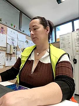 bichota85 online show from 03.13.26