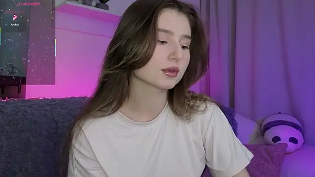  Lua   online show from 03.26.26