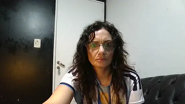 Snapshot of dulcefanny chatting on 07.04.26 dulcefanny online show from 07.04.26