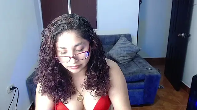 Gia Dior online show from 01.11.26