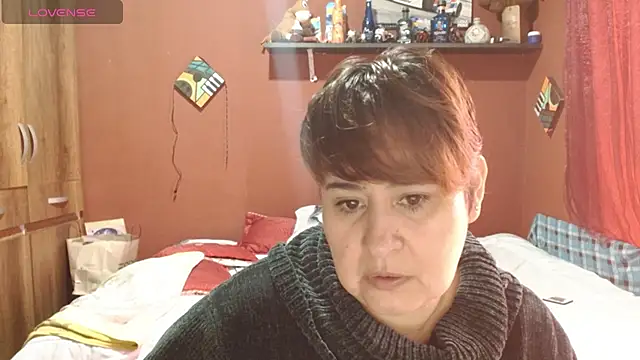 Sasharosee2 online show from 10.27.25