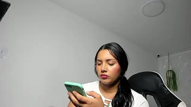 Snapshot of Dakota_x18 chatting on 02.20.26 Dakota x18 online show from 02.20.26