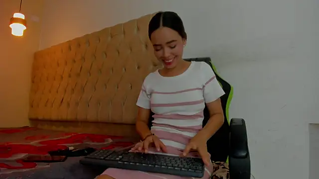 Naomis 35 online show from 01.15.26