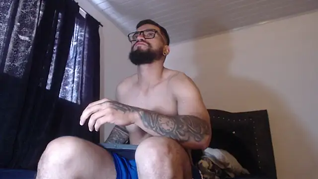 Snapshot of Chrys_harris77 chatting on 03.13.26 Chrys harris77 online show from 03.13.26