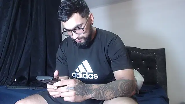 Snapshot of Chrys_harris77 chatting on 03.19.26 Chrys harris77 online show from 03.19.26