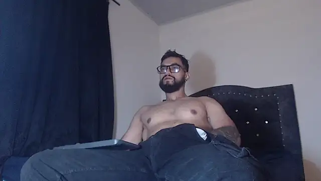 Snapshot of Chrys_harris77 chatting on 03.30.26 Chrys harris77 online show from 03.30.26