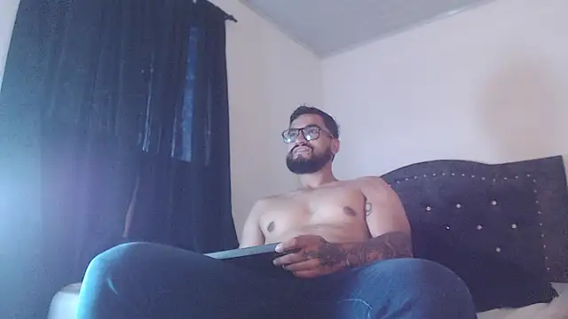 Snapshot of Chrys_harris77 chatting on 04.09.26 Chrys harris77 online show from 04.09.26