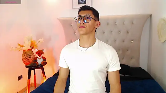 SalvadorFit online show from 09.22.25