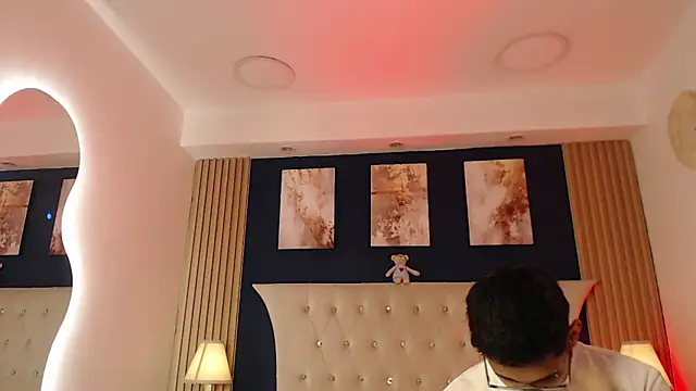 SalvadorFit online show from 03.29.26