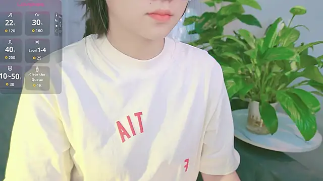 Snapshot of Cherry-26 chatting on 09.27.25 Cherry-26 online show from 09.27.25