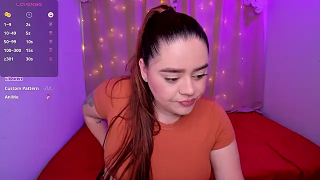 Snapshot of isabella_arias2 chatting on 02.17.26 isabella arias2 online show from 02.17.26